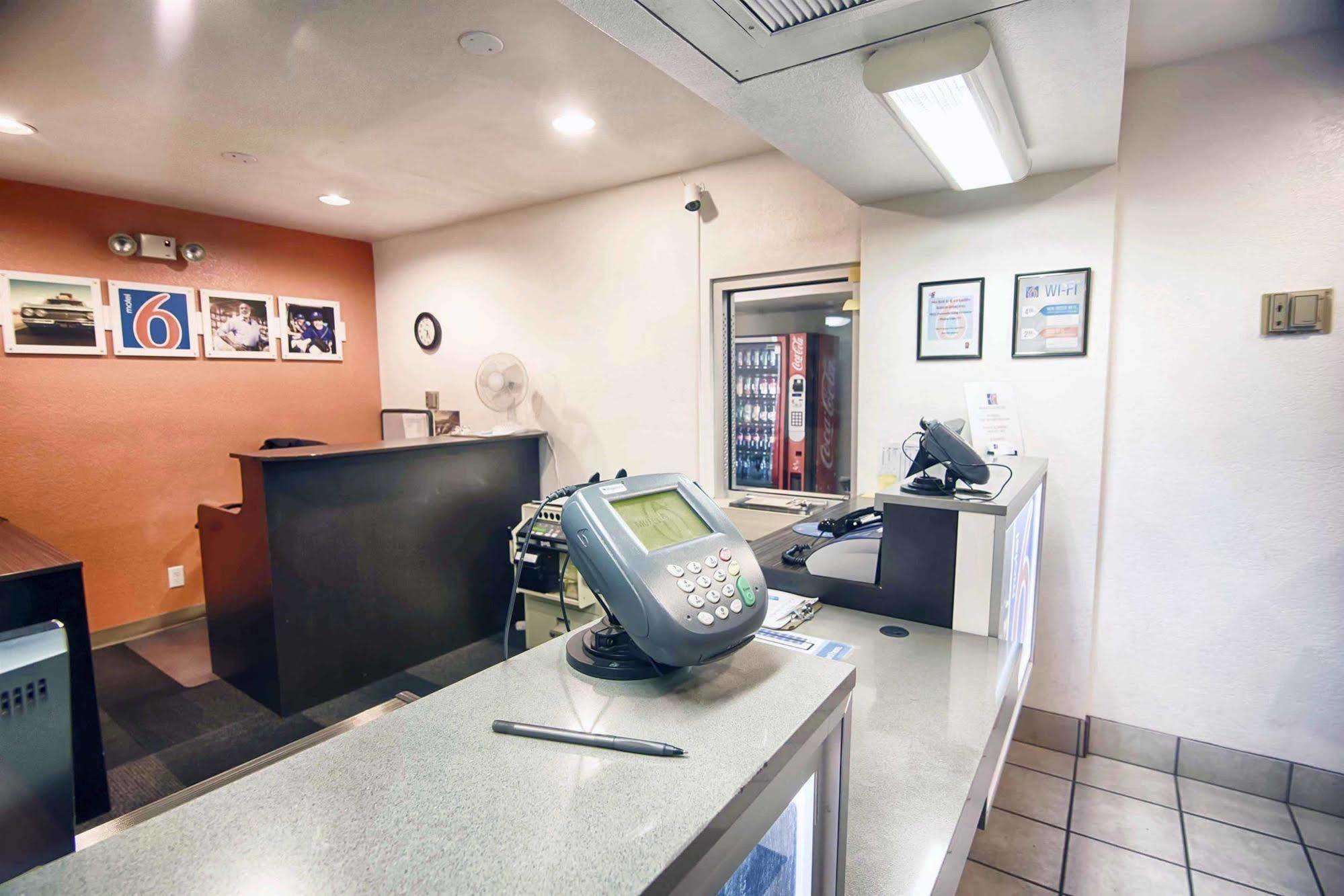 Motel 6-Mammoth Lakes, Ca Ngoại thất bức ảnh