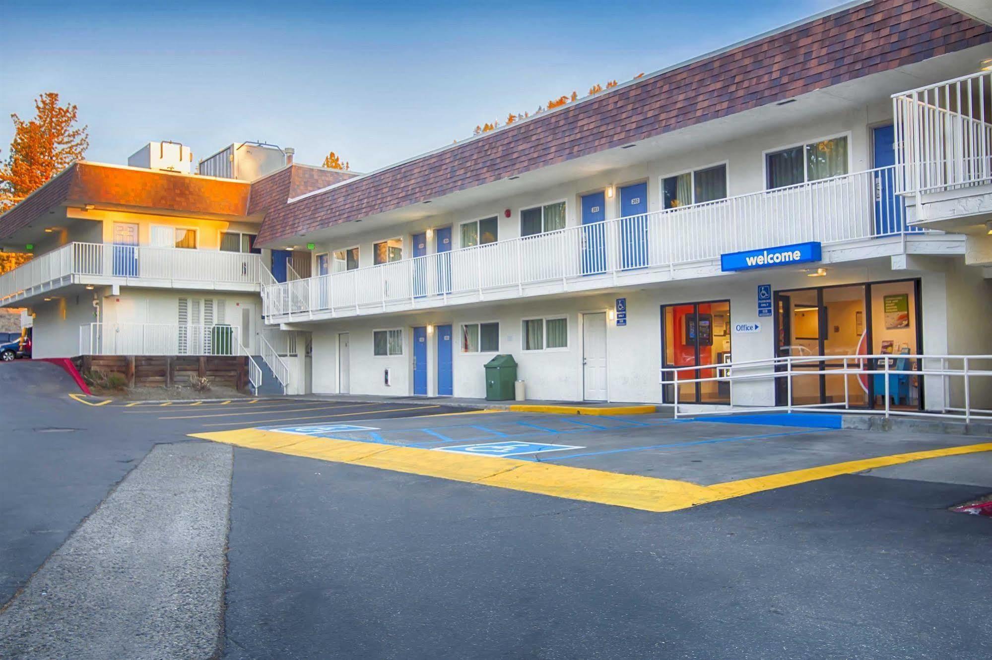 Motel 6-Mammoth Lakes, Ca Ngoại thất bức ảnh